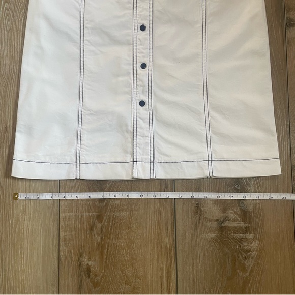Banana Republic Snap Front Skirt - Picture 15 of 15